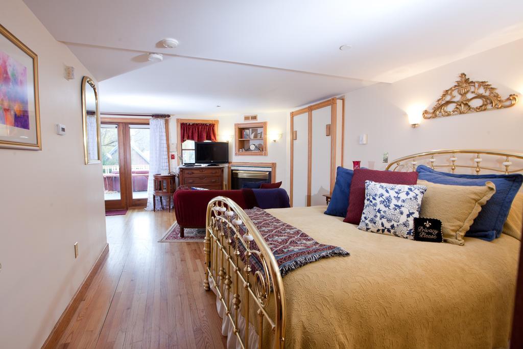 Inn Victoria Chester Exteriör bild